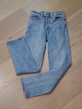 Levi's Wedgie Straight Button Fly Jeans Women's sz 26 High Rise Ankle Denim